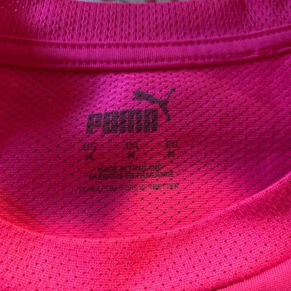Puma Women's Bright Pink Short Sleeve Tee Size Medium - Picture 9 of 13